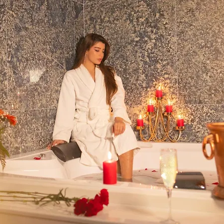 Elite Luxury Boutique Hotel