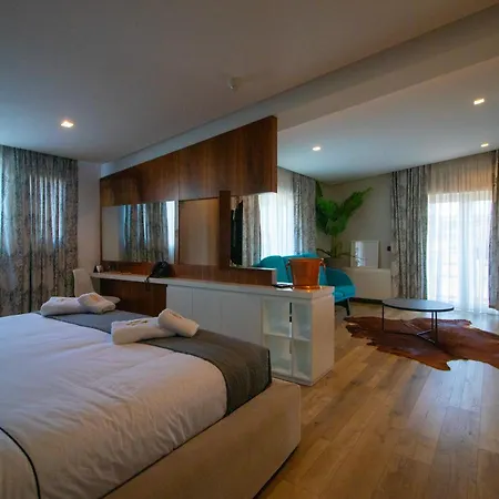 Hotel Elite Luxury Boutique 4*