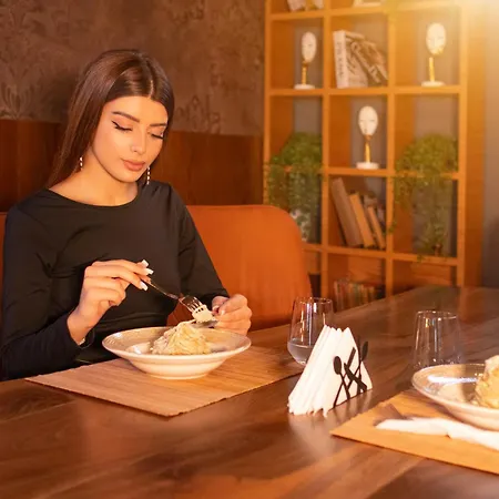 Elite Luxury Boutique Hotel 4*