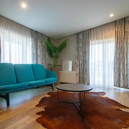 Elite Luxury Boutique Hotel 4*