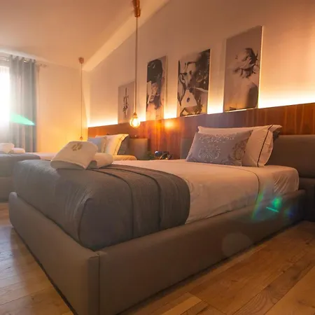 Elite Luxury Boutique 4* Fier