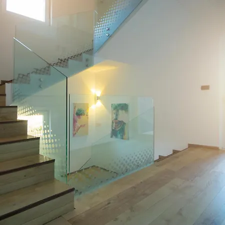 Elite Luxury Boutique