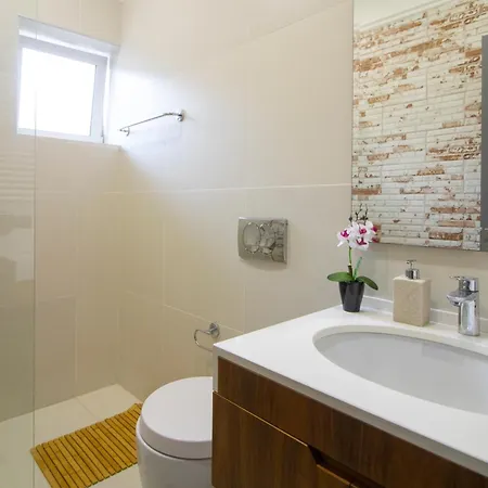 Elite Luxury Boutique