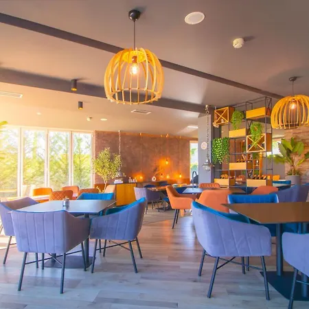 Elite Luxury Boutique Hotel