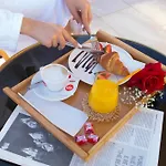 Elite Luxury Boutique 4*