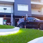 Elite Luxury Boutique