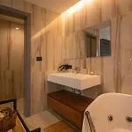 Elite Luxury Boutique 4* Φιέρι