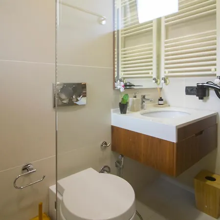Elite Luxury Boutique Hotell Fier