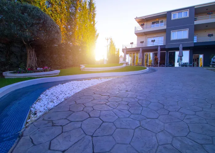 Elite Luxury Boutique 4*