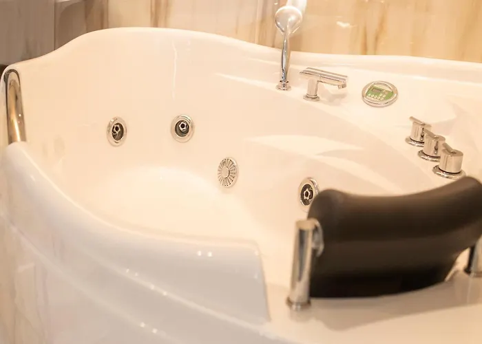 Hotel Elite Luxury Boutique 4*