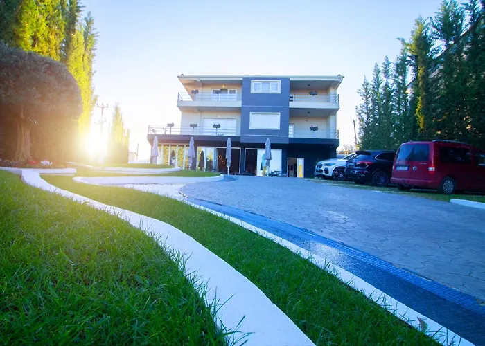 Elite Luxury Boutique فيير